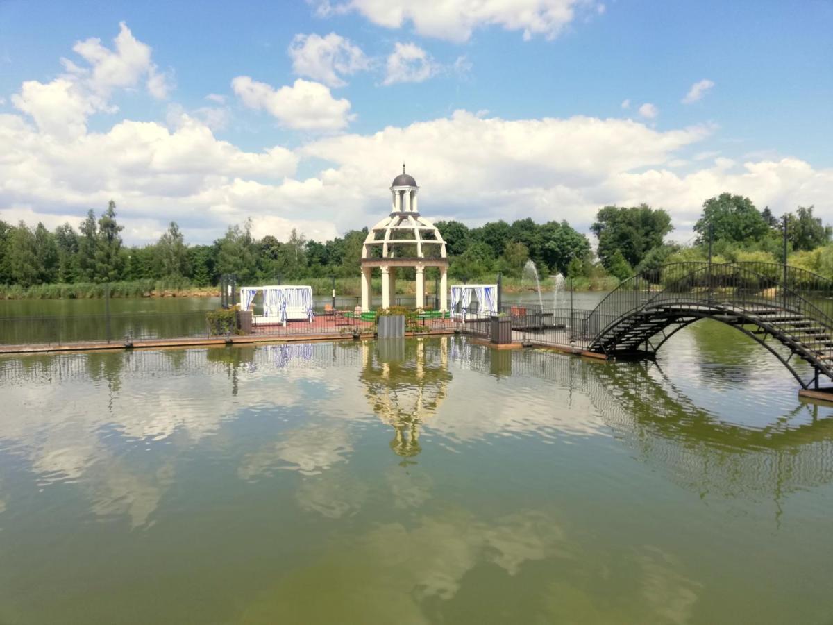 Hotel Venecia Palace Michałowice Esterno foto